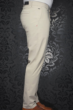 Pantalon pour homme par Au Noir | CARRERA-LIMAO Beige | Machemise.ca, inventaire complet de la marque Au Noir