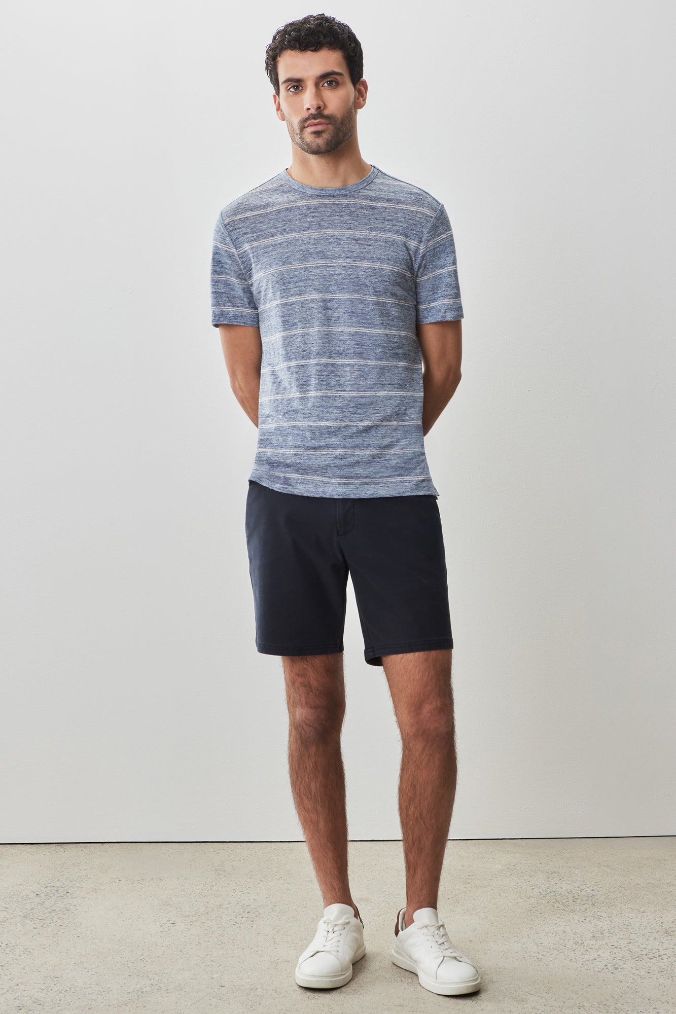 T-Shirt pour homme par Robert Barakett | RB51174 Folsom Bleu | Machemise.ca, vêtements mode pour hommes