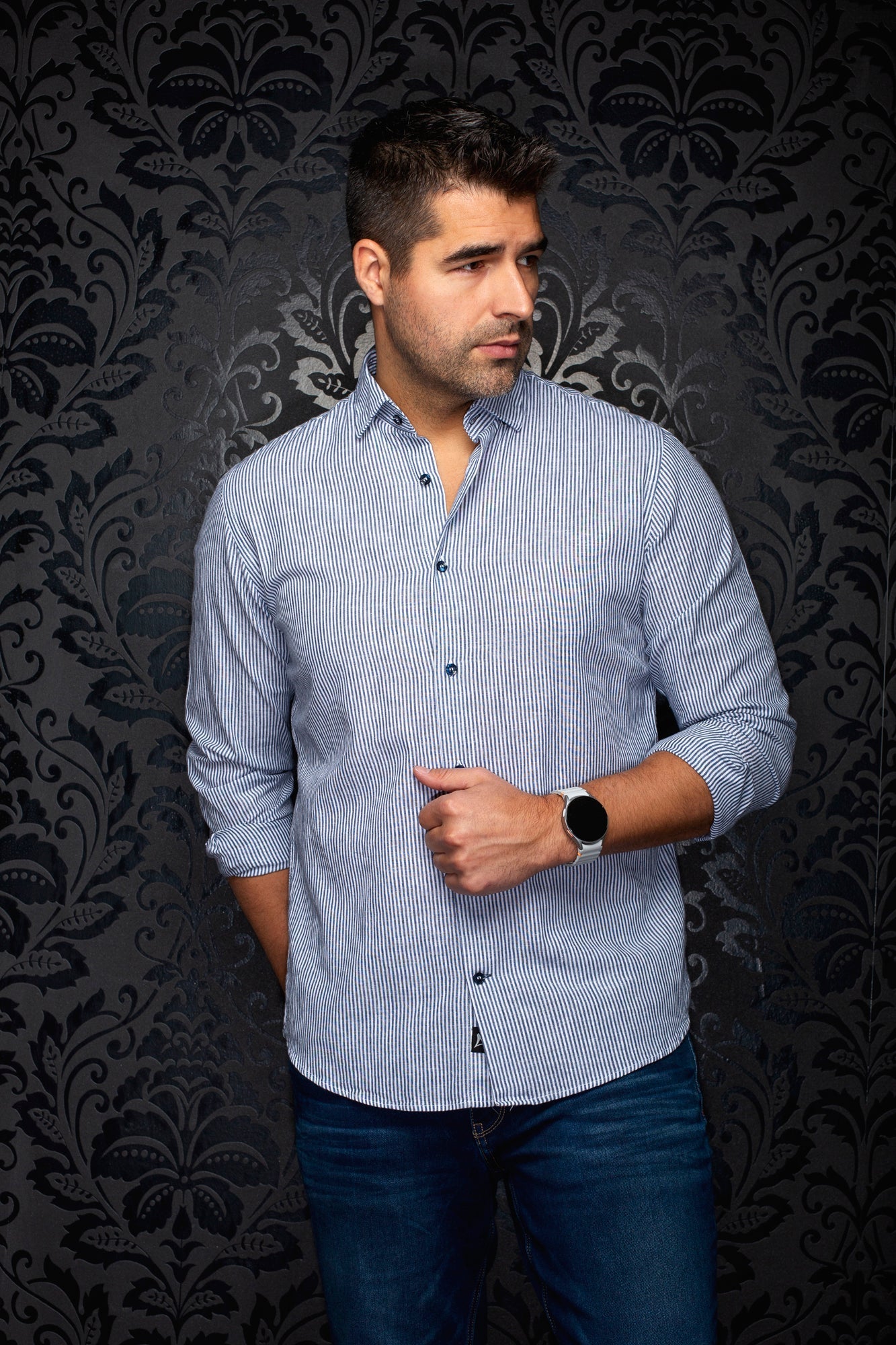 Chemise manches longues en lin pour homme par Au Noir | BERNAL Cobalt | Machemise.ca, inventaire complet de la marque Au Noir