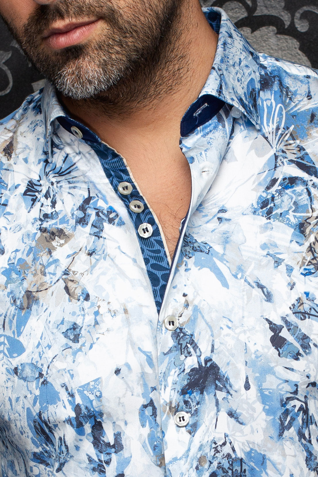 Au Noir men's white and blue printed button-up shirt with spread collar and navy inner placket, close view