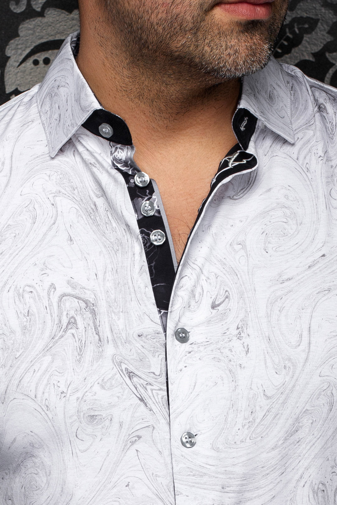 Au Noir men's white marbled shirt collar, clear buttons and black contrast inner placket, close-up