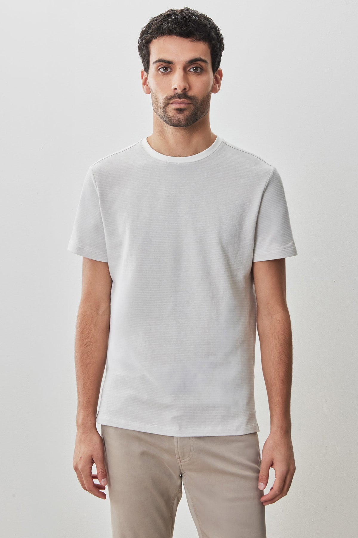 T-shirt col rond pour homme par Robert Barakett | RB51126 Fitch Gris Clair | Machemise.ca, vêtements mode pour hommes
