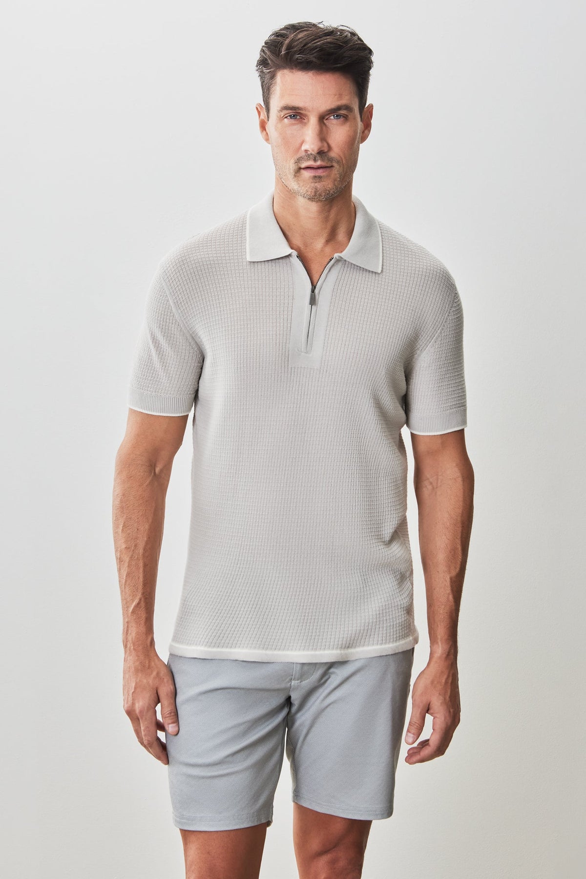 Polo avec zipper pour homme par Robert Barakett | RB51209 Denton Gris Pâle | Machemise.ca, vêtements mode pour hommes