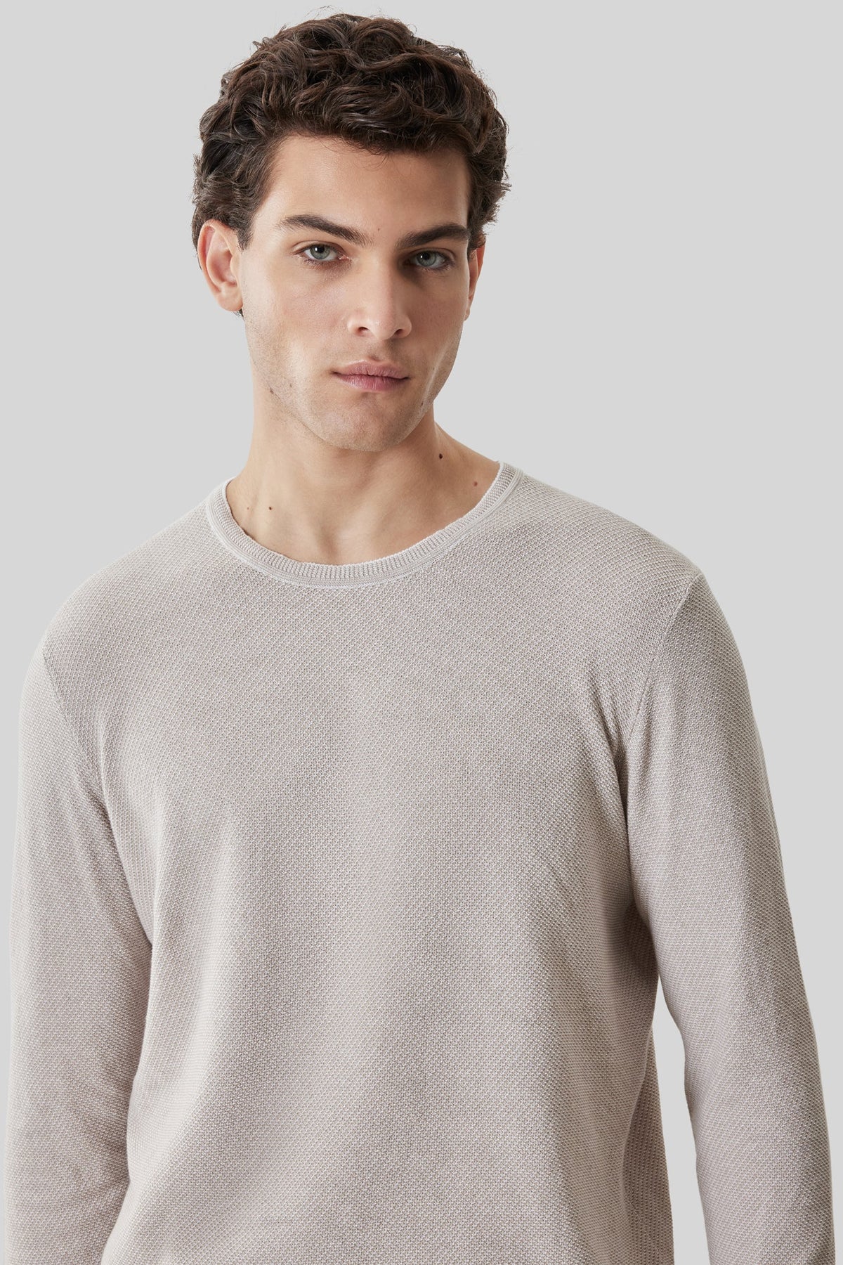 Chandail M.L. col rond pour homme par Robert Barakett | RB61154 Kaede Sable | Machemise.ca, vêtements mode pour hommes