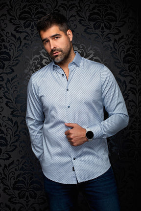 Vue de face d’une chemise boutonnée bleu pâle à motif géométrique avec col et boutons foncés pour homme par Au Noir