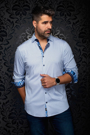 Chemise blanche à motif avec poignets roulés contrastants à motif paisley pour homme par Au Noir, vue de face