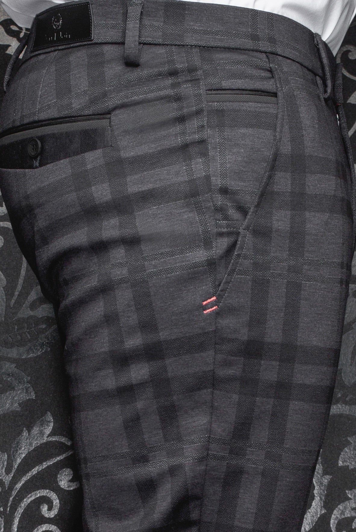 Pantalon pour homme par Au Noir | BERETTA-SELLECK Noir | Machemise.ca, inventaire complet de la marque Au Noir