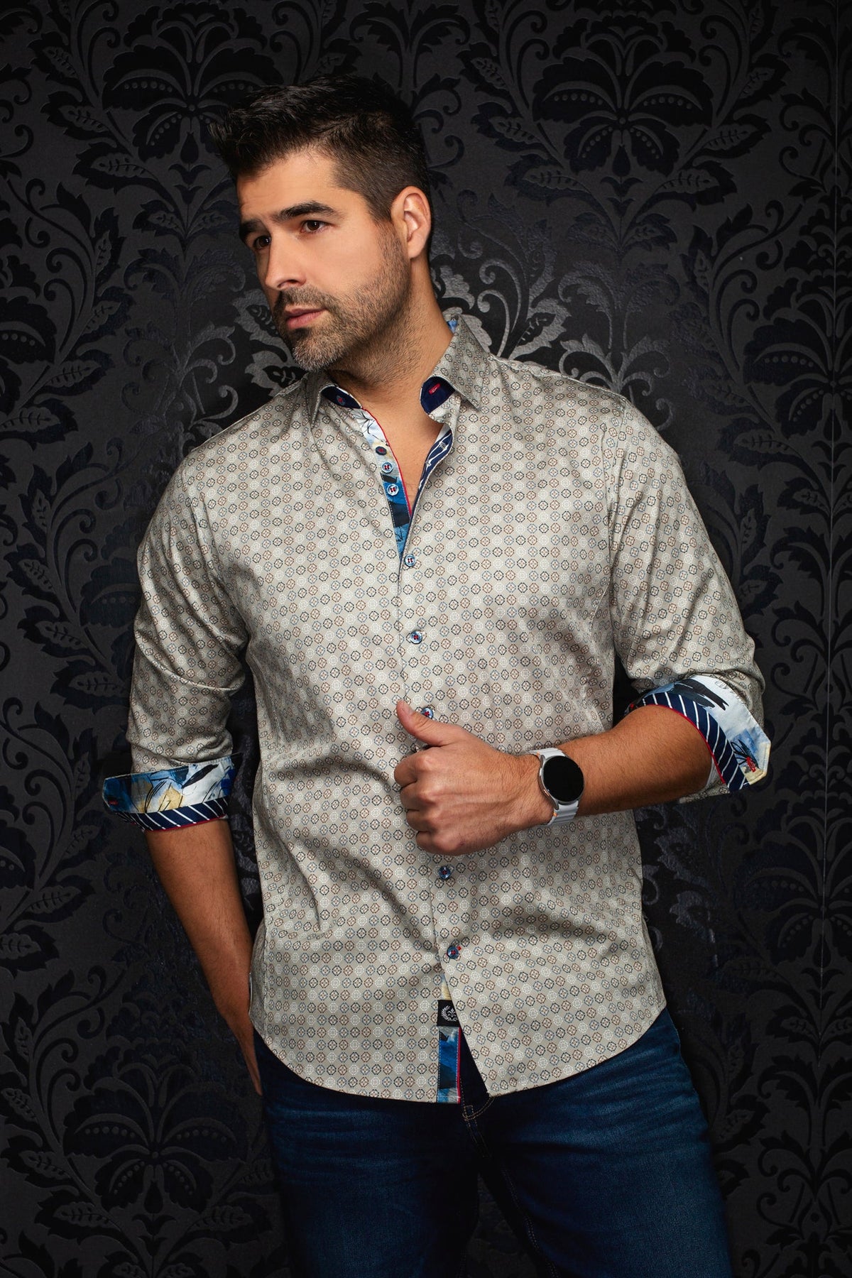 Chemise manches longues en coton extensible pour homme par Au Noir | SKYDALE Pierre | Machemise.ca, inventaire complet de la marque Au Noir