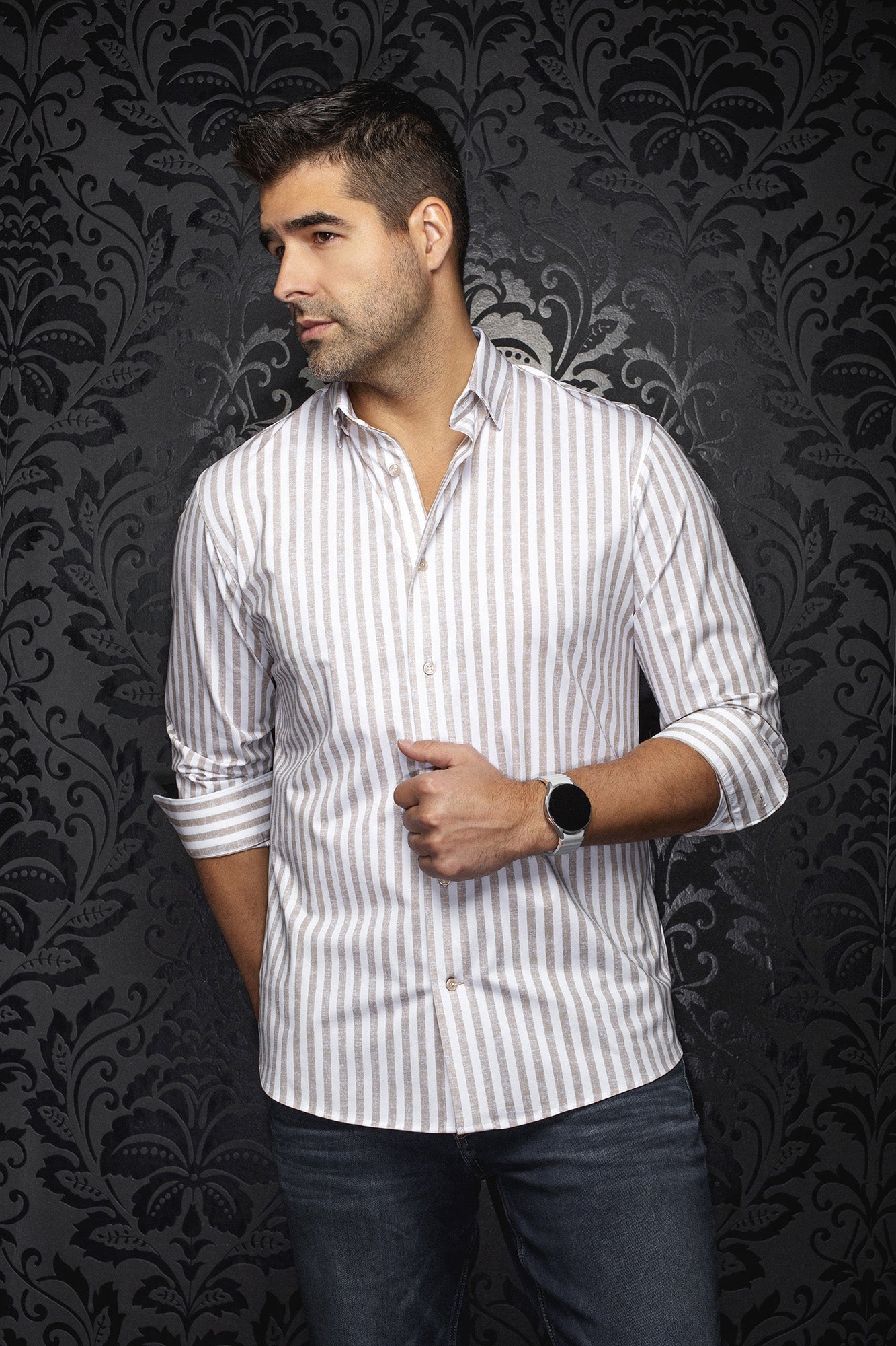 Chemise manches longues en Knit extensible pour homme par Au Noir | TELLY Sable | Machemise.ca, inventaire complet de la marque Au Noir