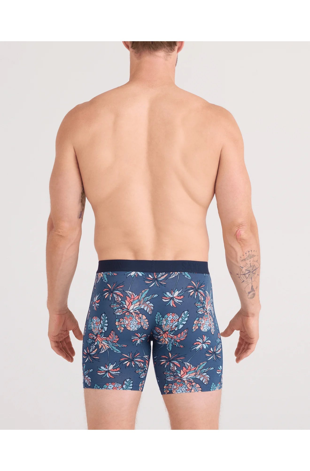 Boxer pour homme par Saxx | SXVX24F Ananas Tropique - Indigo | Machemise.ca, vêtements mode pour hommes
