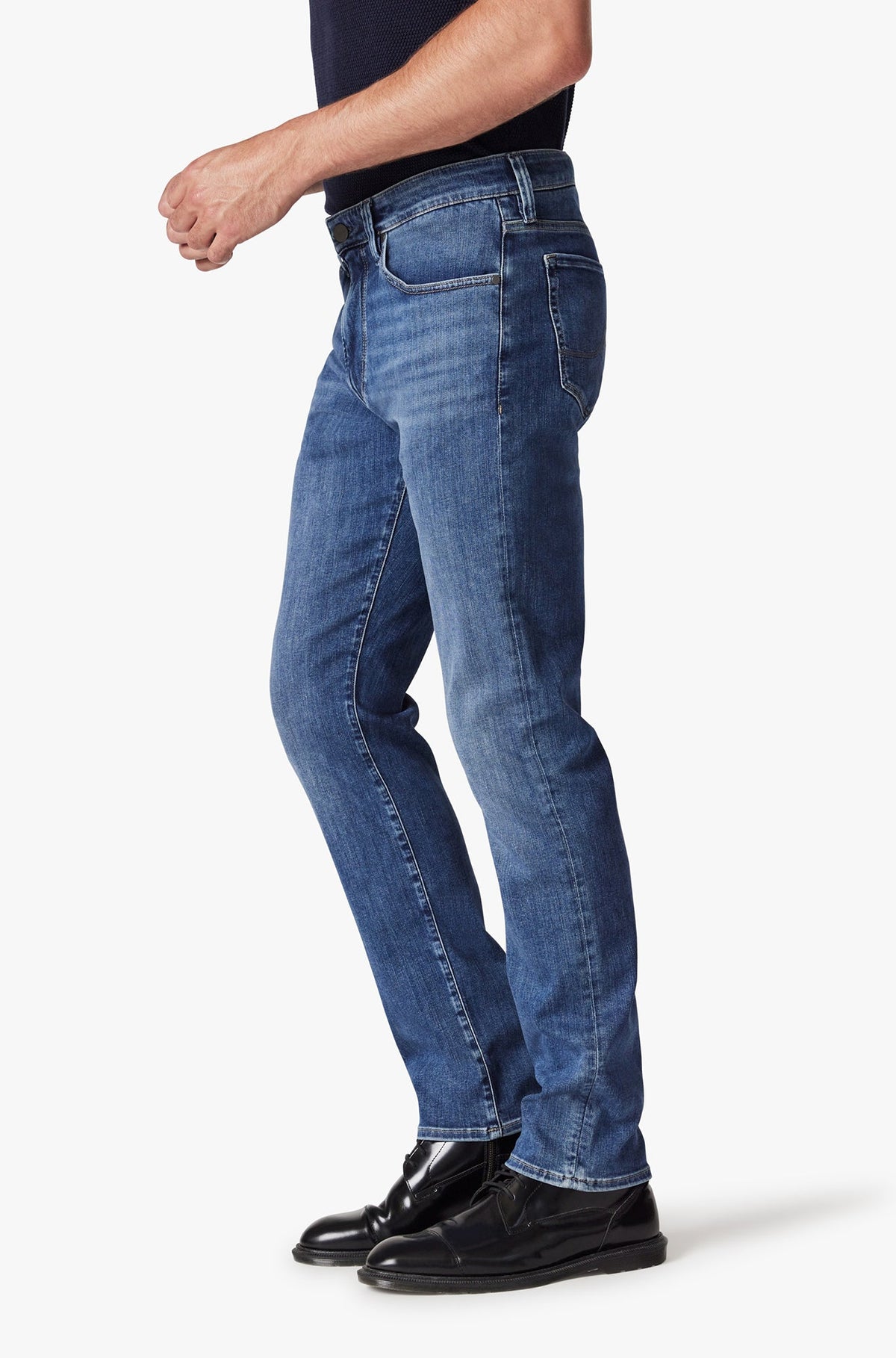 Jeans pour homme par 34 Heritage | Courage/H0031081799 Mi Brossé Raffiné/Mid Brushed Refined | Machemise.ca, vêtements mode pour hommes