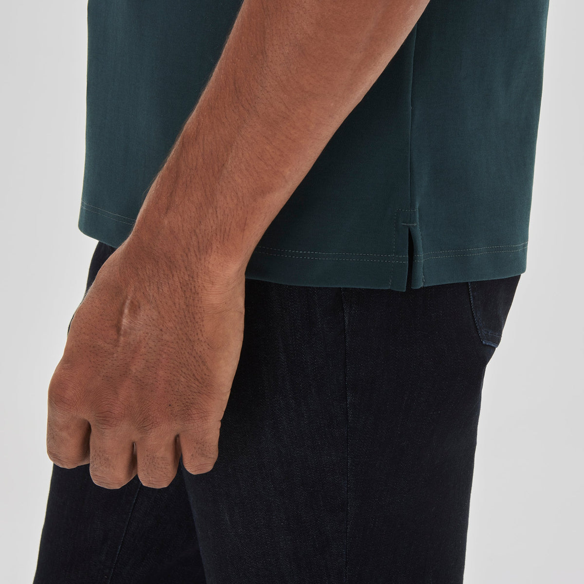 T-Shirt col rond pour homme par Robert Barakett | Georgia 23336 Forêt | Machemise.ca, vêtements mode pour hommes
