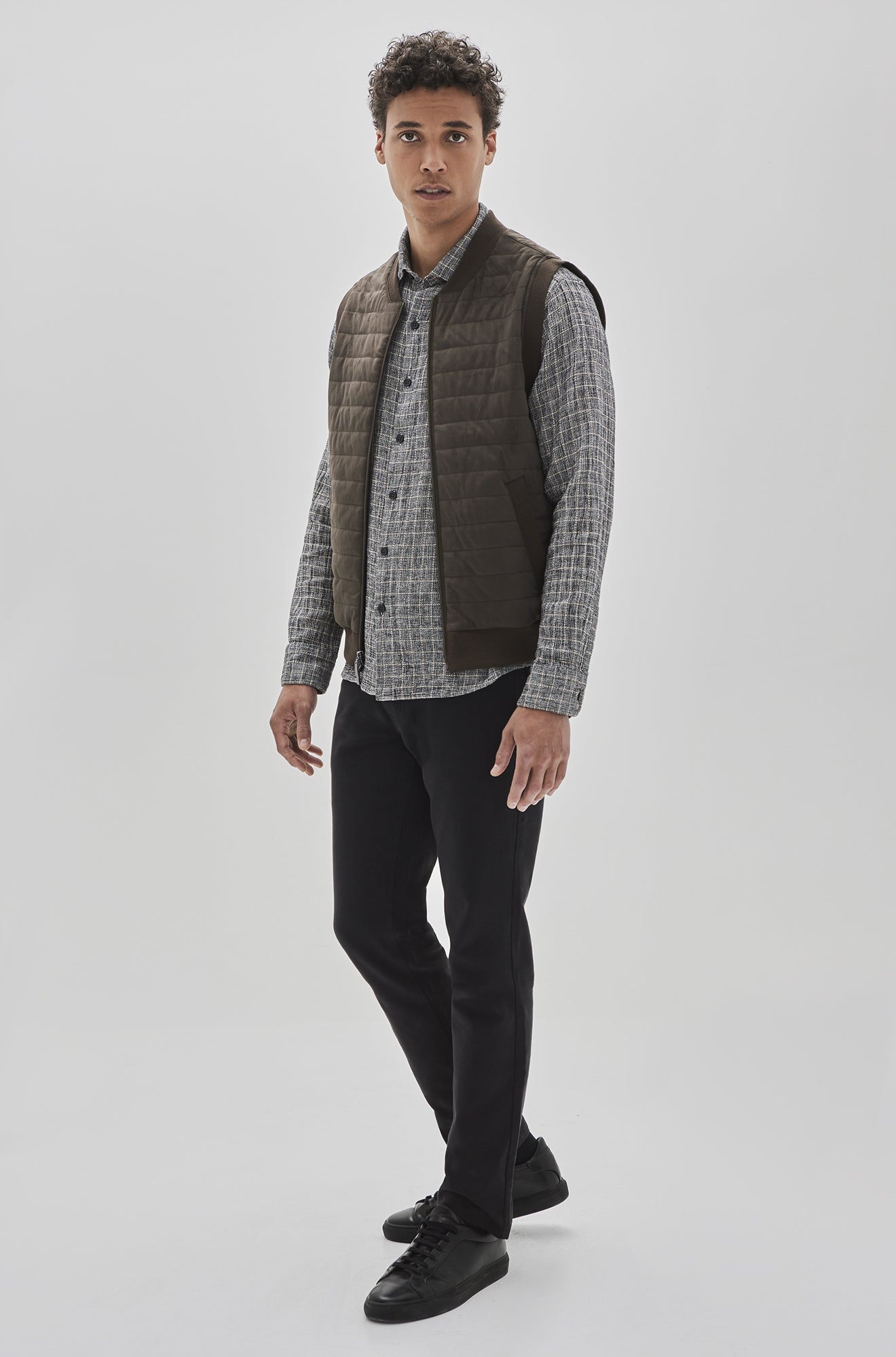 Veste sans manches pour homme par Robert Barakett | Renoir Polyfill RB32102 TAUPE | Machemise.ca, vêtements mode pour hommes