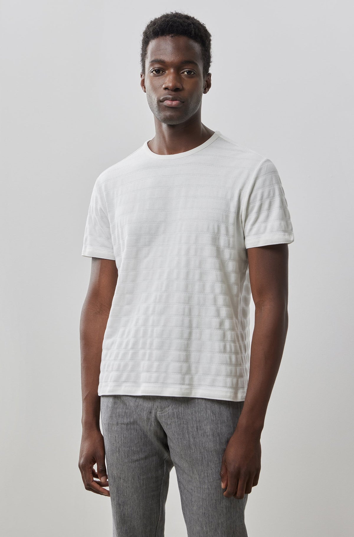T-Shirt col rond pour homme par Robert Barakett | Gordon RB41078 WHT | Machemise.ca, vêtements mode pour hommes